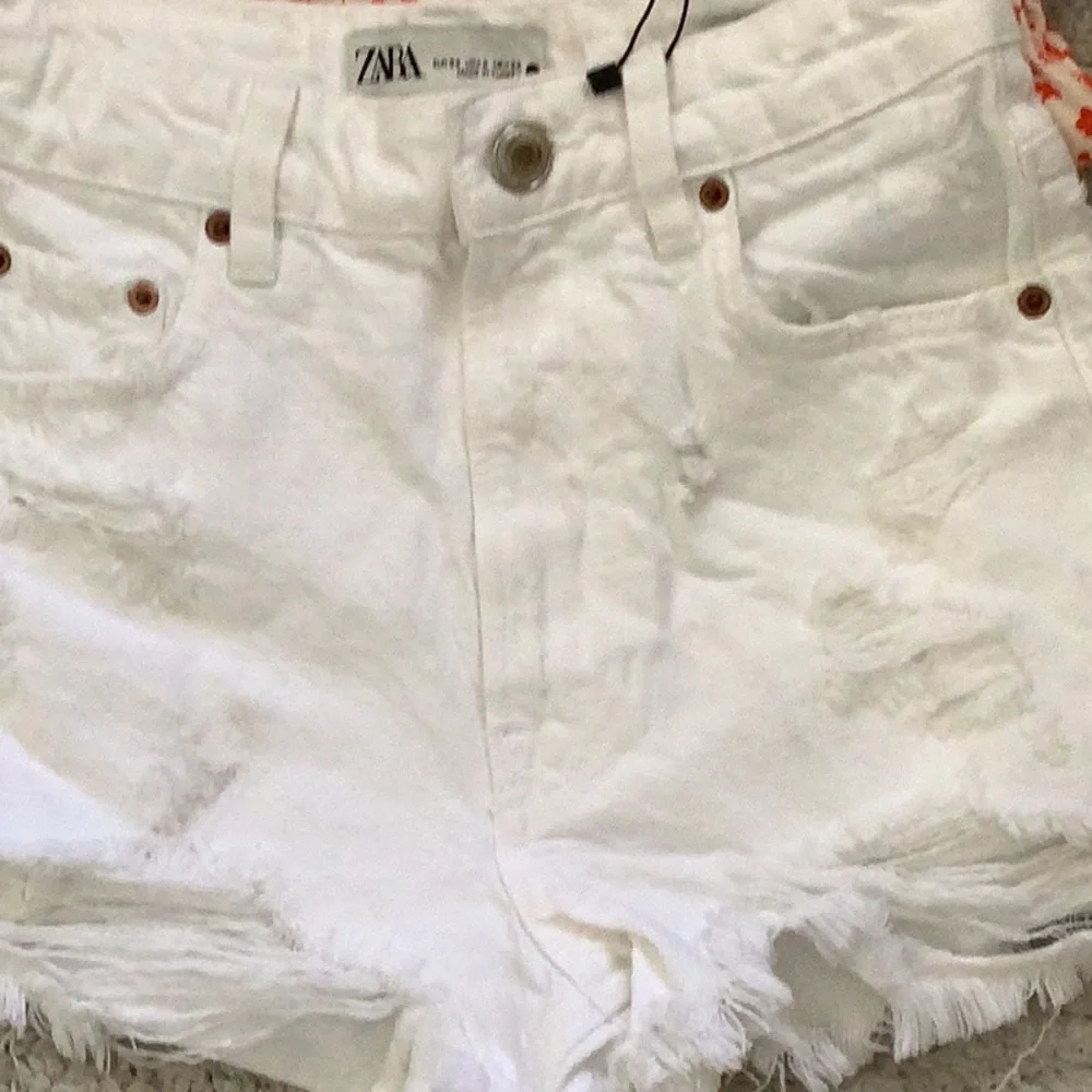 NWT Zara High Waisted Shorts 🖤🖤🖤 - Picture 9 of 9